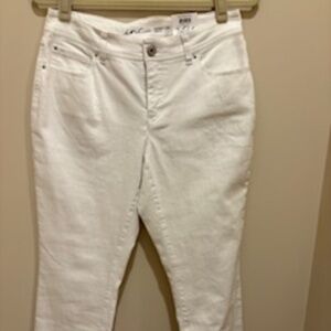 inc White Jeans Size 6 - NWT - Curvy Skinny Leg Crop